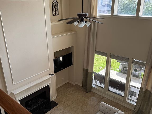 3rd image of 12510 Stoney Creek Dr