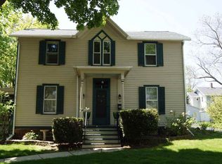 110 Grove St, Beaver Dam, WI 53916