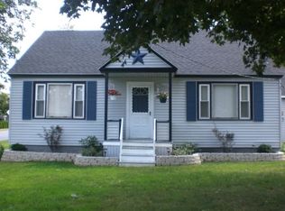 52 Cushman Rd, Winslow, ME 04901