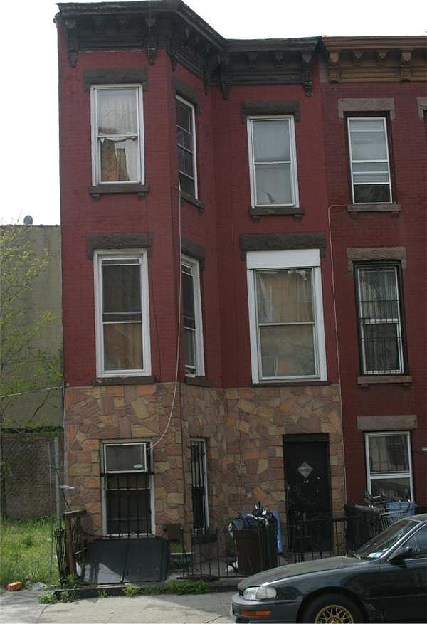 136 Patchen Ave, Brooklyn, NY 11221 Zillow