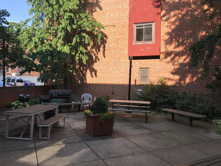 1215 South St #B — Photo 23