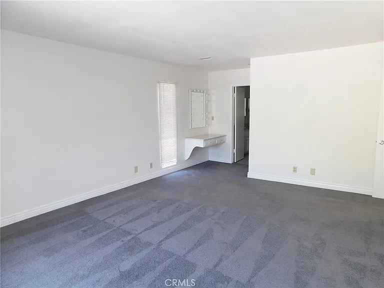 2346 Sarandi Grande Dr — Photo 13