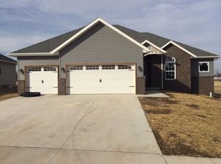 5745 W Alexa Ln, Springfield, MO 65802