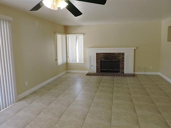 5th image of 13208 Eclipse Ave