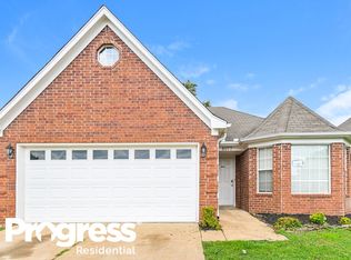 8977 William Paul Dr, Olive Branch, MS 38654
