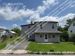 215 Midland Ave, Reading, PA 19606