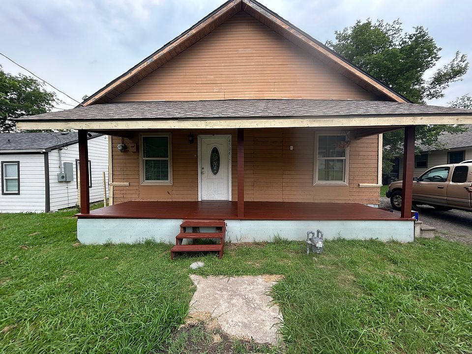 1st image of 4504 Washington St