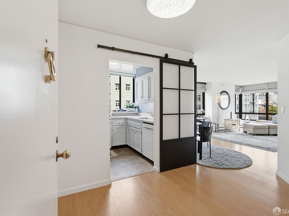 1st image of 900 Bush St APT 321