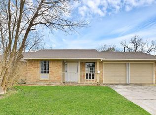 430 Gilpin St, Houston, TX 77034