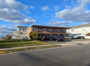9211 Monmouth Ave APT 9, Margate City, NJ 08402