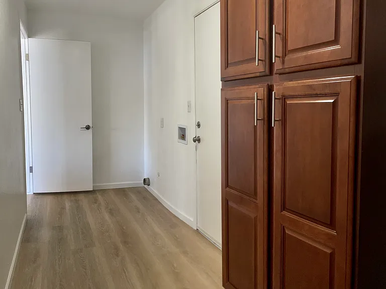 10021 N 47th Dr — Photo 15