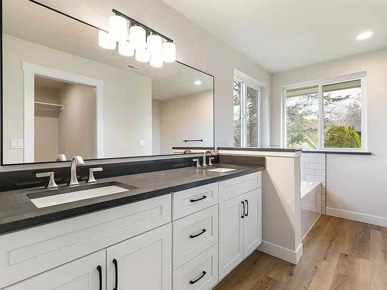 3815 Del Bonita Way — Photo 19