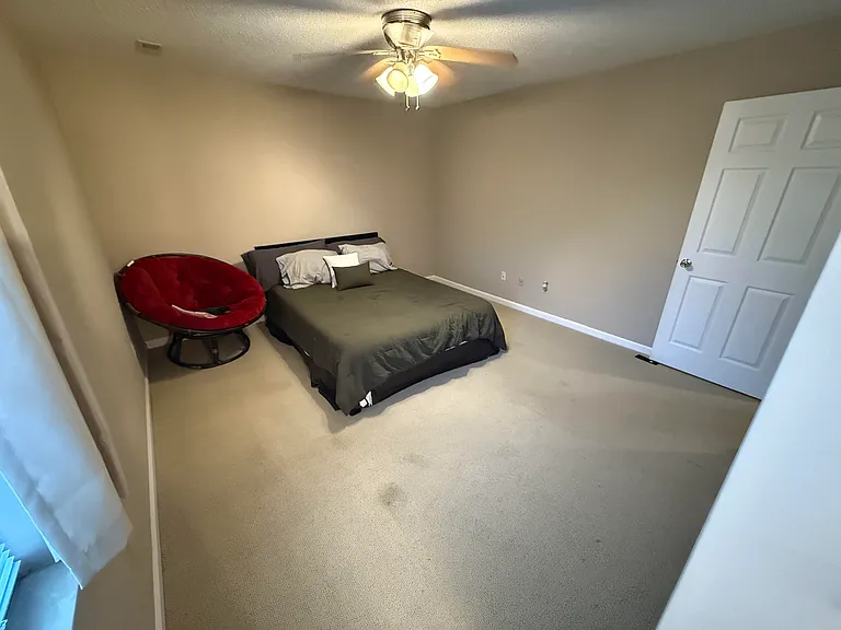 437 S Gallaher View Rd #13 — Photo 9