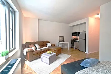 Rented by City Connections Realty