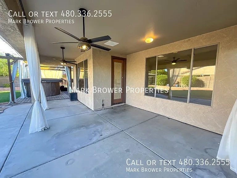 1302 E Elgin Pl — Photo 45