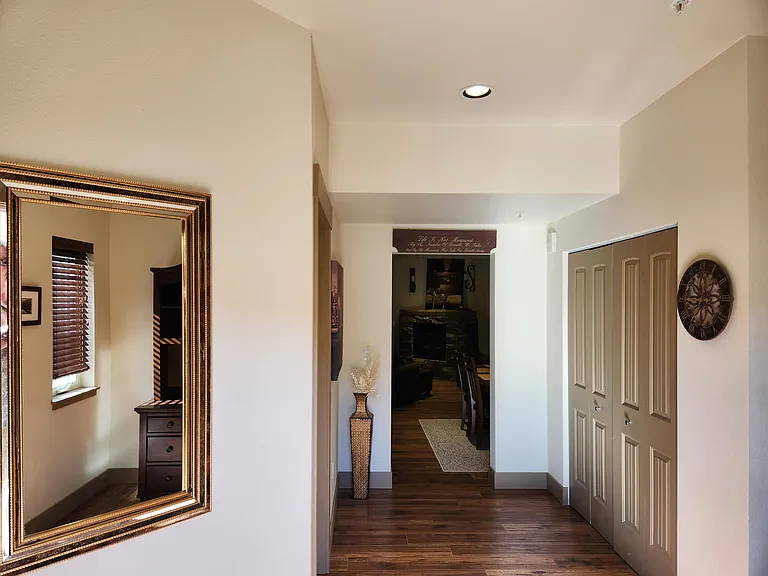 528 Silverleaf Dr — Photo 6