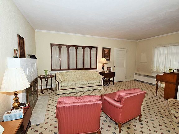 3rd image of 80-59 236th St