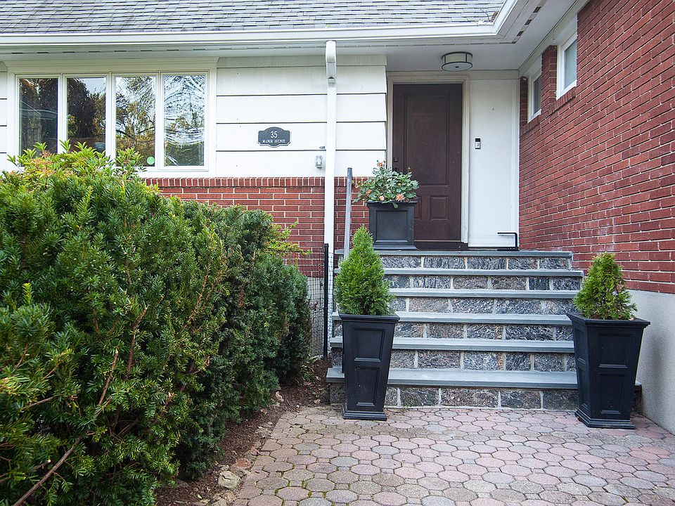 1st image of 35 Manor Ave