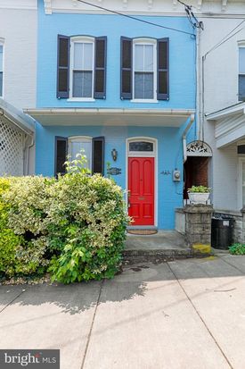 425 W Martin St, Martinsburg, WV 25401