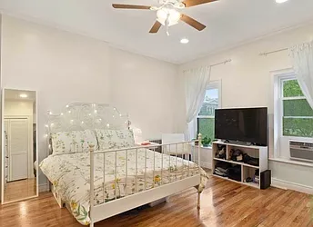 Rented by Bedford 6 Real Estate