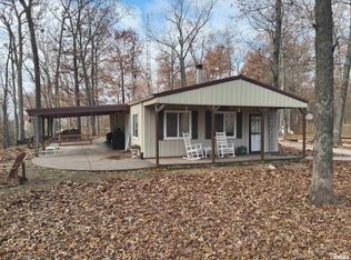 19650 N Pisque Ln, Woodlawn, IL 62898