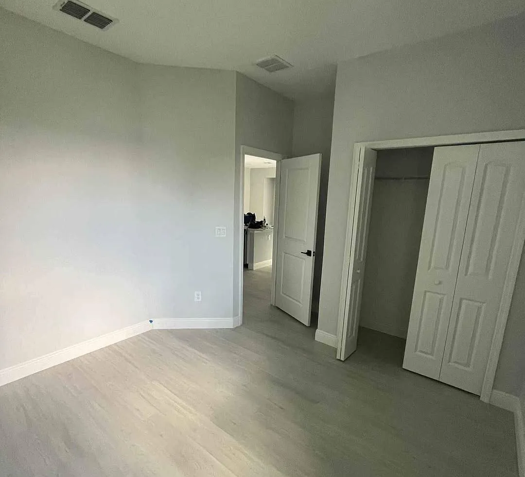 3 bed, 1270 sqft, $1,950 — Photo 4