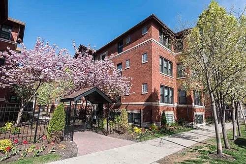 5030 N Winthrop Ave #3E Photo 1 5030 N Winthrop Ave #3E Photo 1