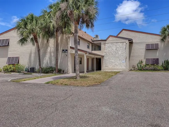 7291 Cloister Dr #222, Sarasota, FL 34231