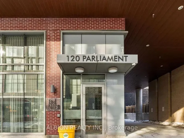 120 Parliament St #712, Toronto, ON M5A 0N6