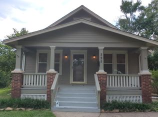 325 SW Broadmoor Ave, Topeka, KS 66606