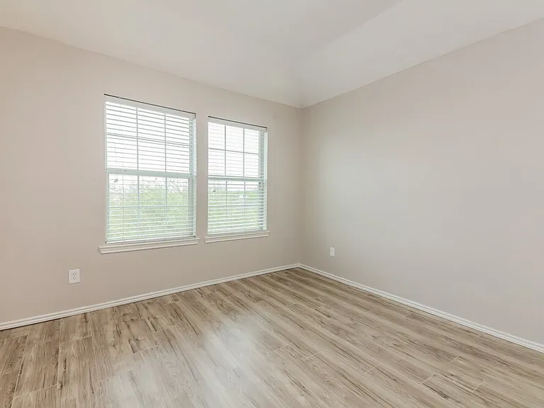 2026 Gardenia Dr — Photo 14
