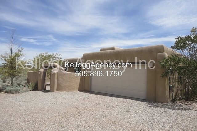 1st image of 5724 Rio Mimbres Rd NE