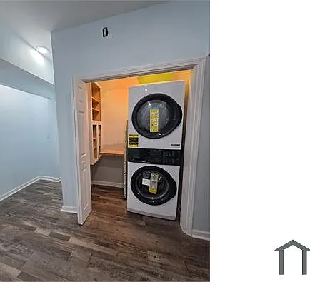 3841 Lake Sanctuary Way #B — Photo 11