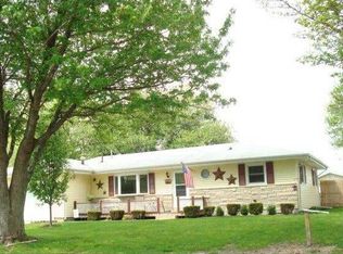 217 Rayjon Dr, Oreana, IL