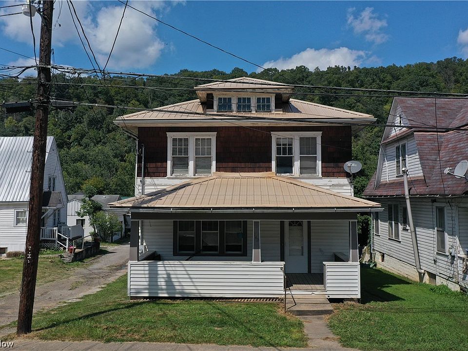 1st image of 242 Mill St