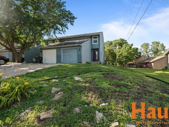 4814 SW 36th Ter, Topeka, KS 66614