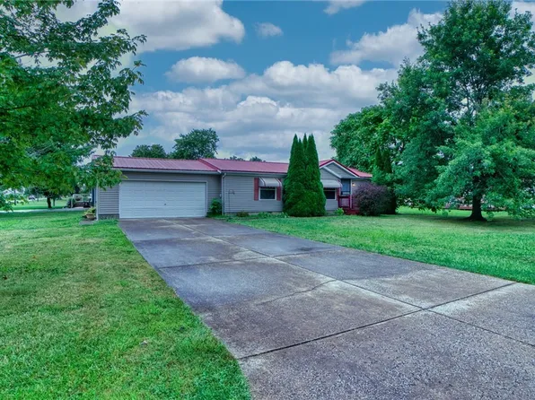 6063 Rudd Rd, Ashtabula, OH 44004