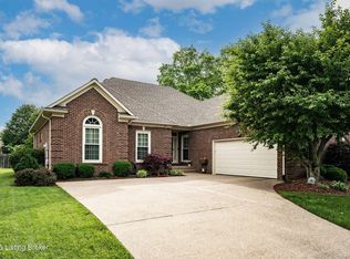 10103 Ivybridge Cir, Louisville, KY 40241