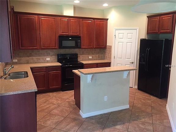 2nd image of 636 Legacy Park Dr