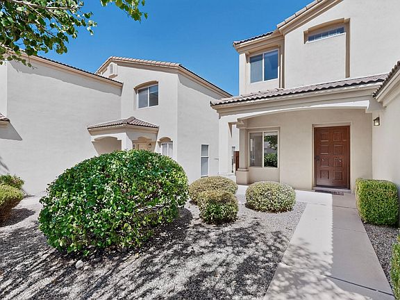 2nd image of 6819 Glenturret Way NE