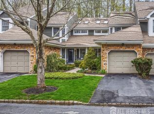 32 Coriander Dr S, Princeton, NJ 08540