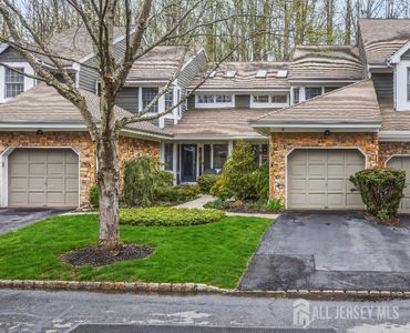 32 Coriander Dr S, Princeton, NJ, 08540