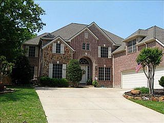 1st image of 704 Lakeway Dr