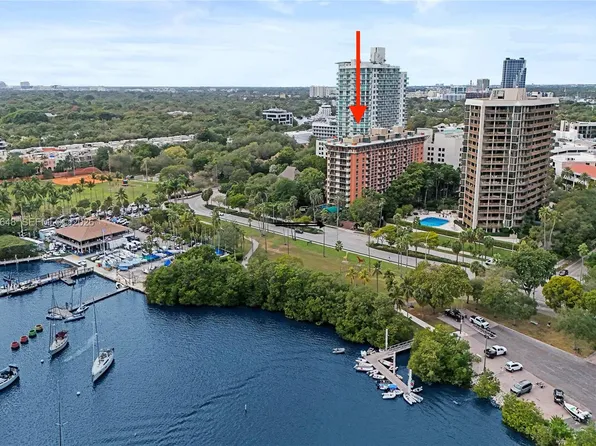 2951 S Bayshore Dr #1012, Miami, FL 33133