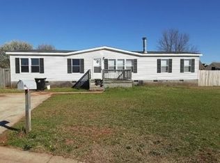 324 Waverly Ln #324, Byron, GA 31008