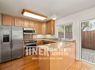 8611 La Riviera Dr APT D, Sacramento, CA 95826