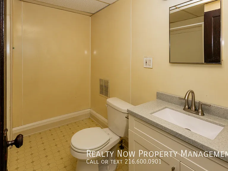 3765 W 134th St #1 — Photo 6