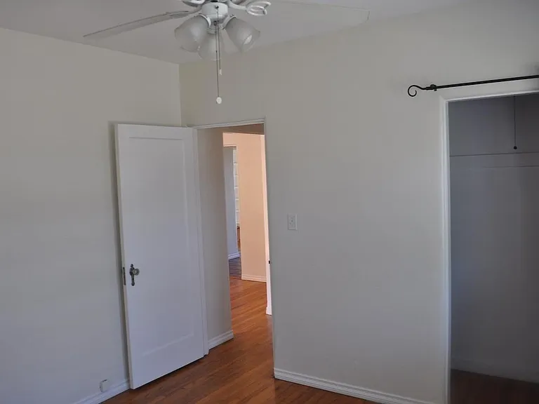 4319 Arista St — Photo 7