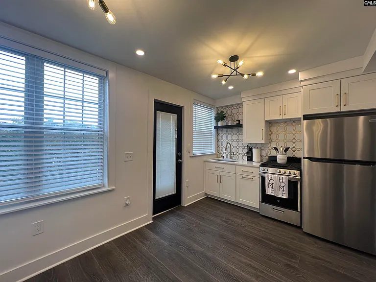 601 Cleveland St — Photo 3