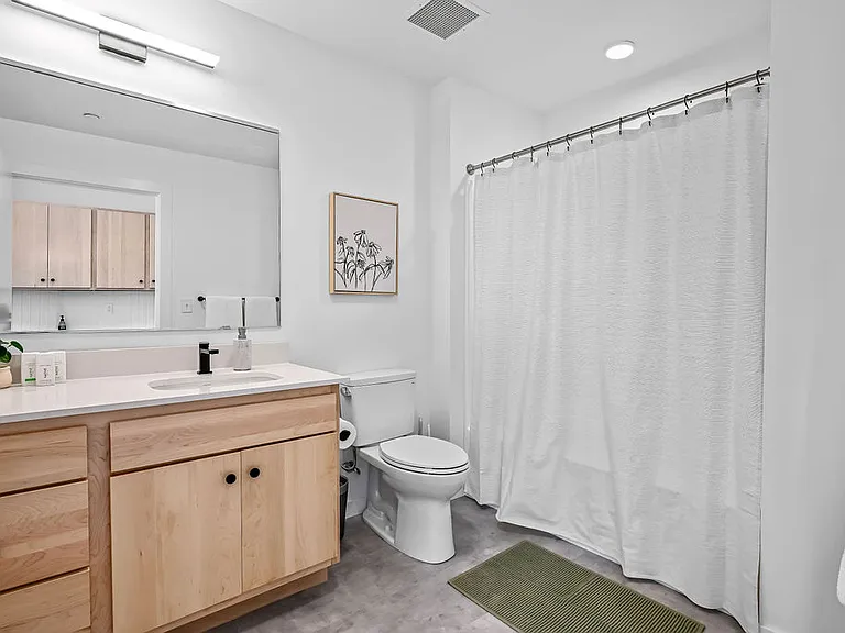 The Common Place Apartments — Photo 29